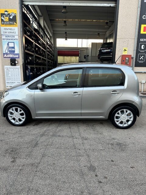 
								Vw Up!1.0 EcoUp!Move Up! full									